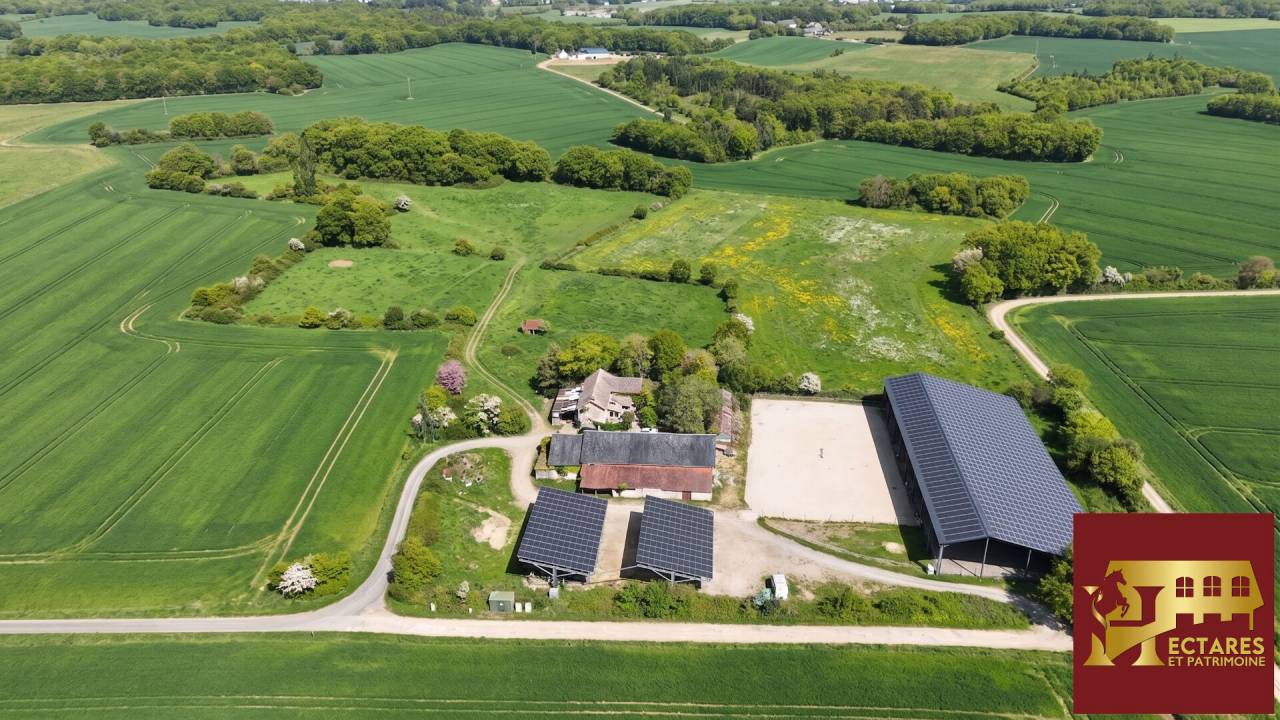 Propri&eacute;t&eacute; sur 5 ha possibilit&eacute; 40ha