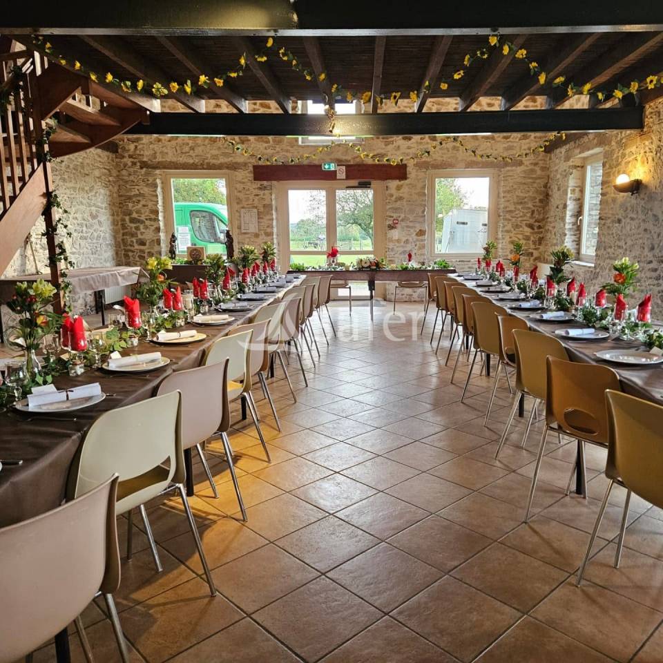 Grand domaine rural avec ferme et activit&eacute; &eacute;v&eacute;nementielle