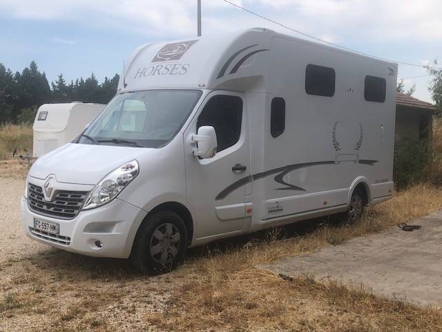 master dci 170cv/bte auto/136000kms/5pl/stall/46900 eur