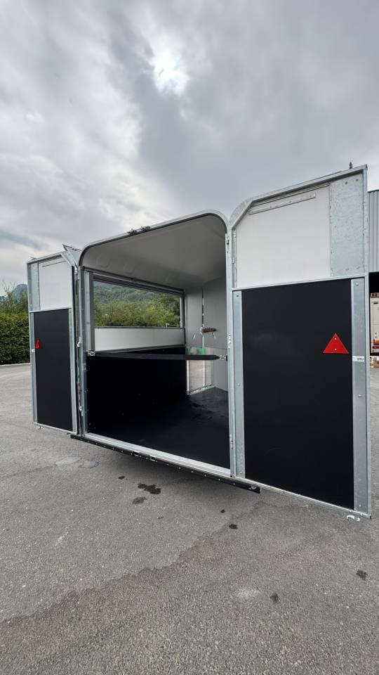 VAN OBLIC X2 COMME NEUF 2 CH &ndash; DISPONIBLE SUR GRENOBLE