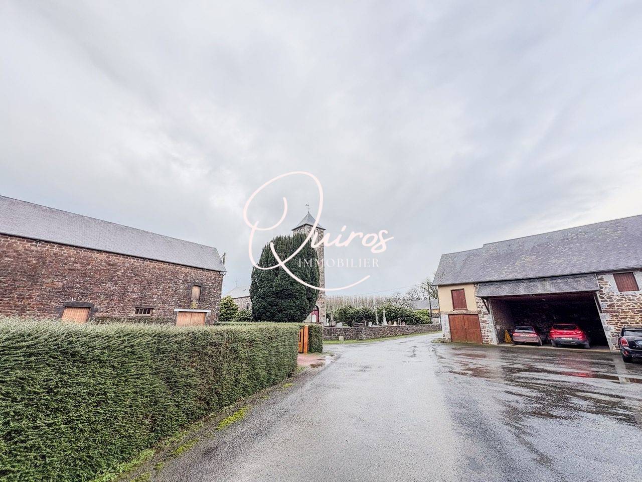 Propri&eacute;t&eacute; rurale  Proche de Granville  9 hectares