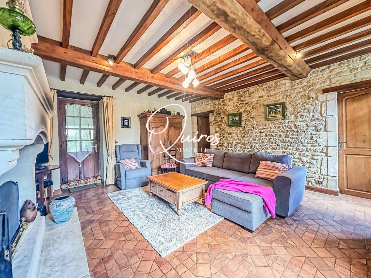Ensemble immobilier - Vendes - 1 hectare 3