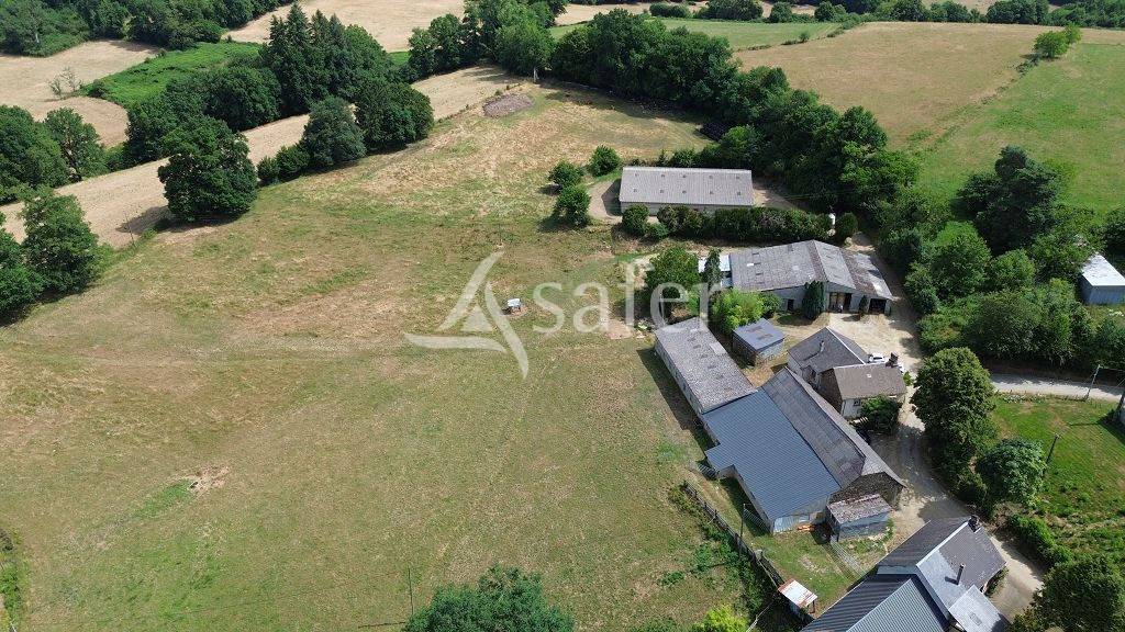 Propri&eacute;t&eacute; agricole d'&eacute;levage sur 59 ha