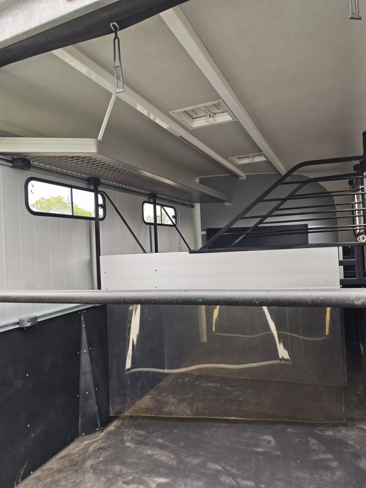 Cheval Libert&eacute; MAXI 4 Horse Trailer &ndash; 2022