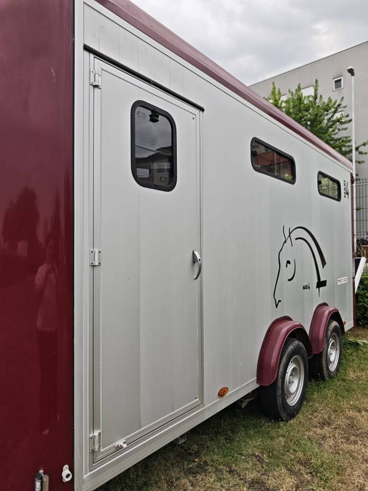 Cheval Libert&eacute; MAXI 4 Horse Trailer &ndash; 2022