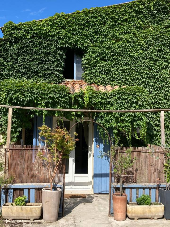 Propri&eacute;t&eacute; &eacute;questre avec villa et g&icirc;tes  Lan&ccedil;on-Provence