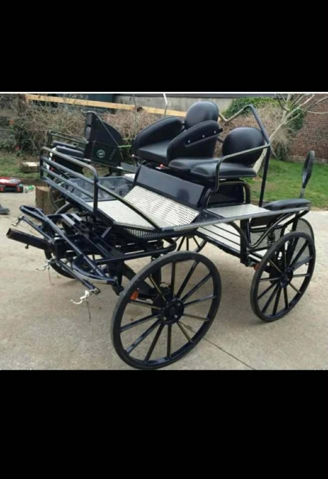 Voiture d'attelage 