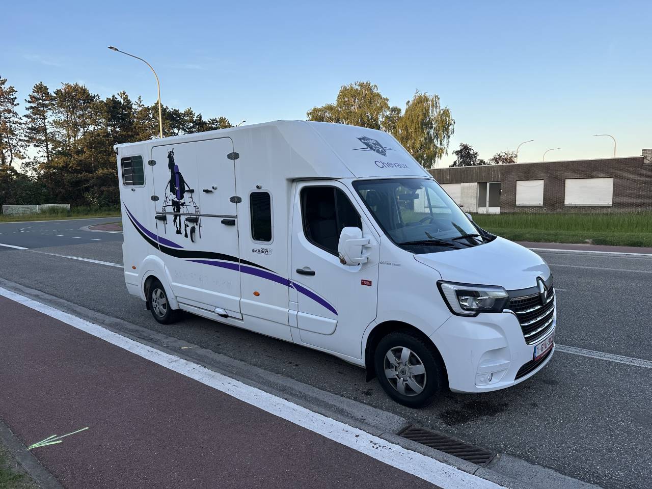 Camion VL Chevaux Renault Master  2020 Occasion