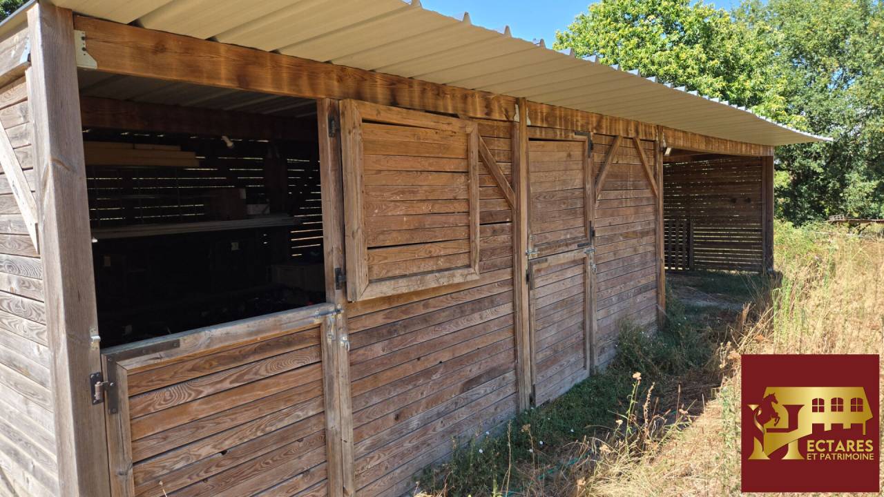 Maison de 180 m2 sur 6.5 hectares