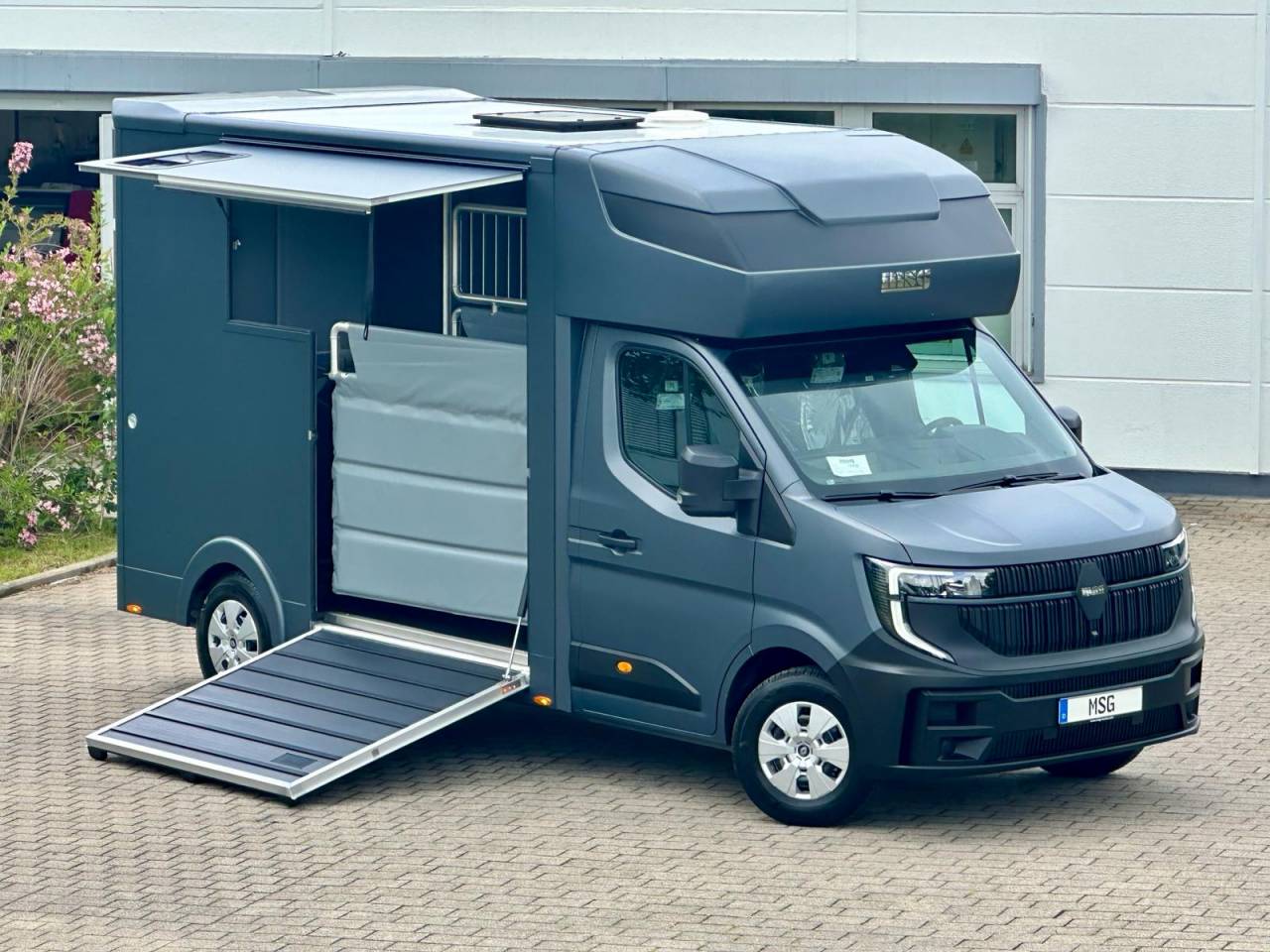 RENAULT MASTER 170 MSG STALLION LIGHT AUTOMATIQUE