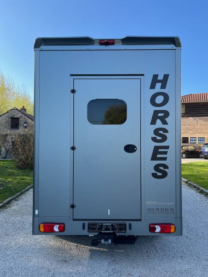 NISSAN INTERSTAR DCI 165 MSG STALLION LIGHT