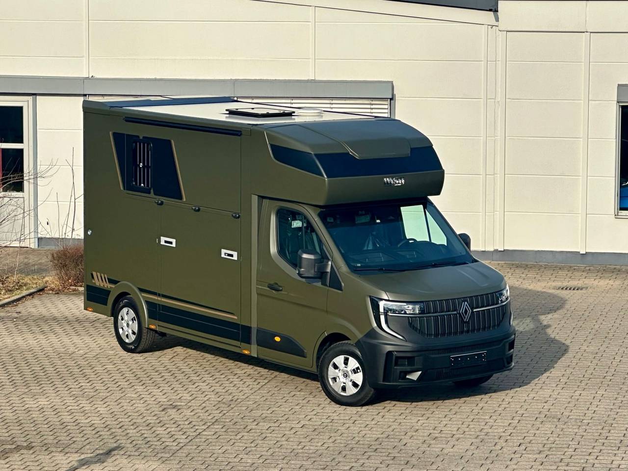 RENAULT MASTER 170 MSG STALLION LIGHT AUTOMATIQUE