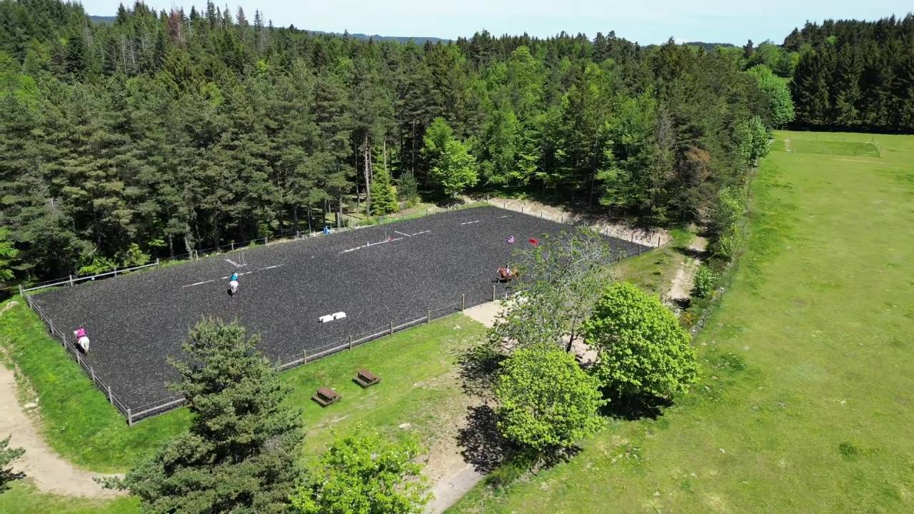 DOMAINE &Eacute;QUESTRE SUR 18,5 HA &ndash; Haute-Loire (43)