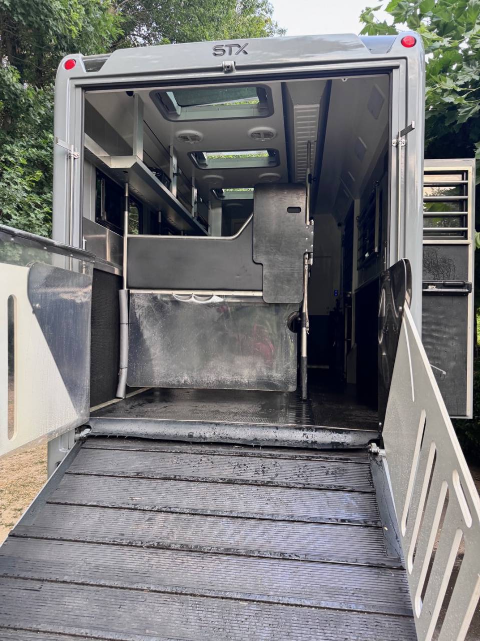Camion STX full equip&eacute;