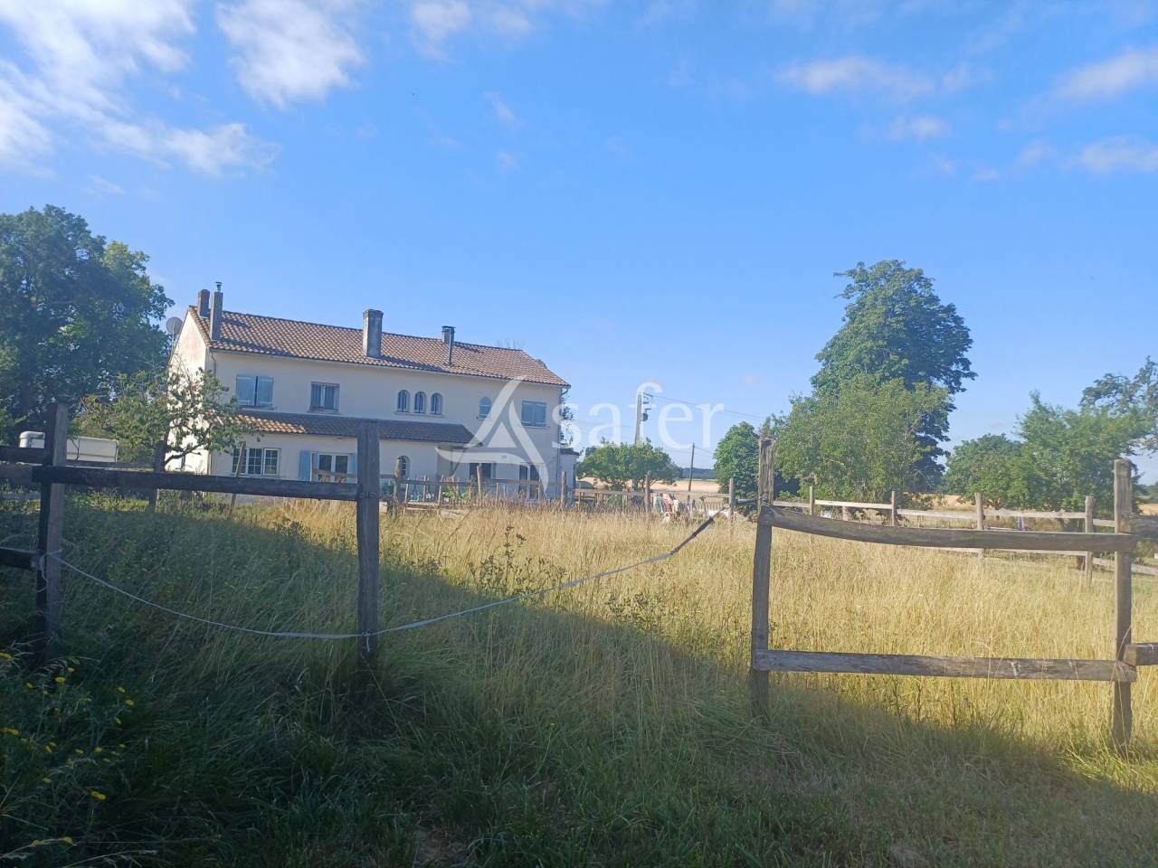 Propri&eacute;t&eacute; rurale avec 7Ha