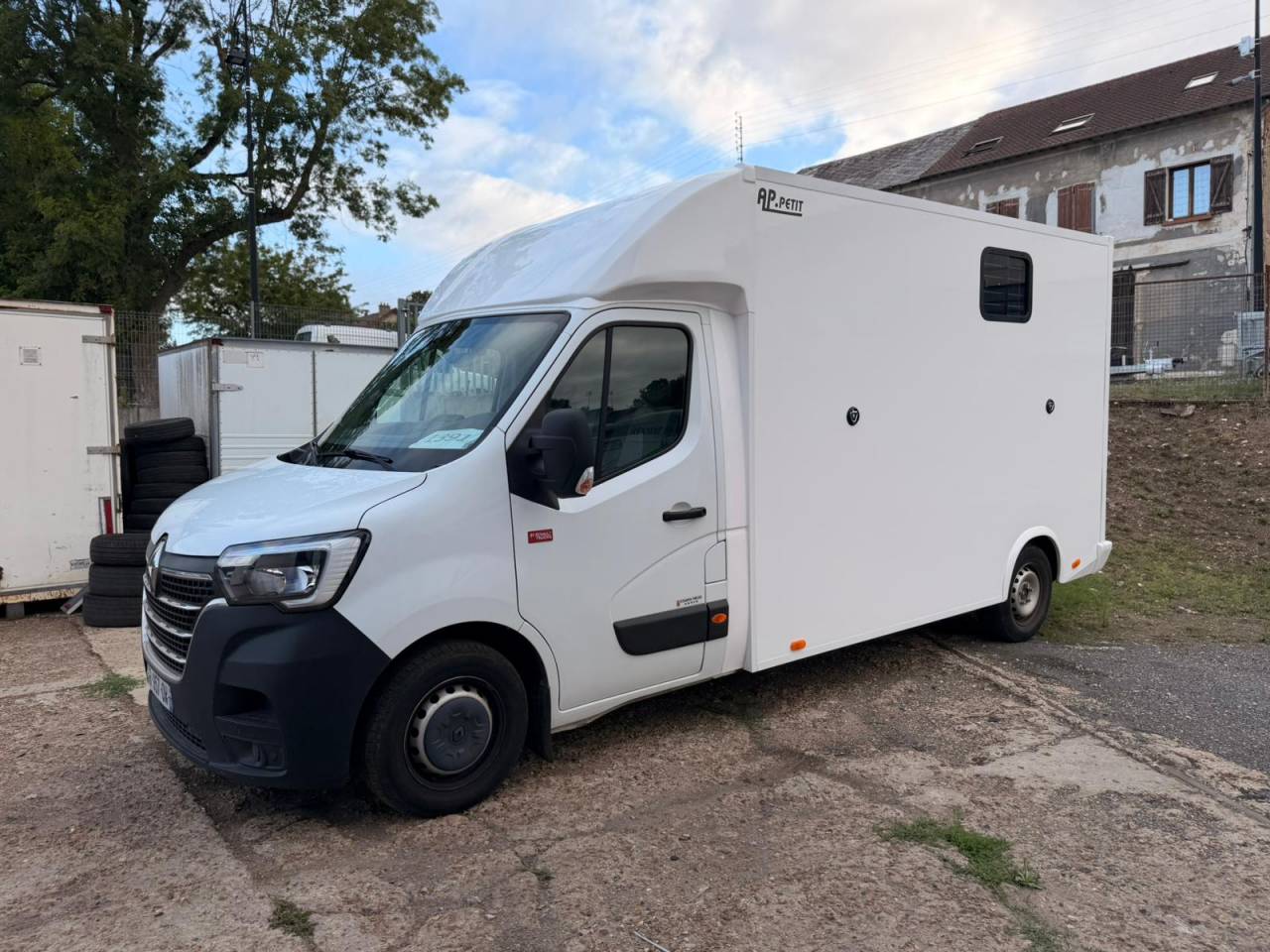 RENAULT MASTER &ndash; 2021 &ndash; 3 PLACES &ndash; 150ch - STALLE &ndash; 92 000KM