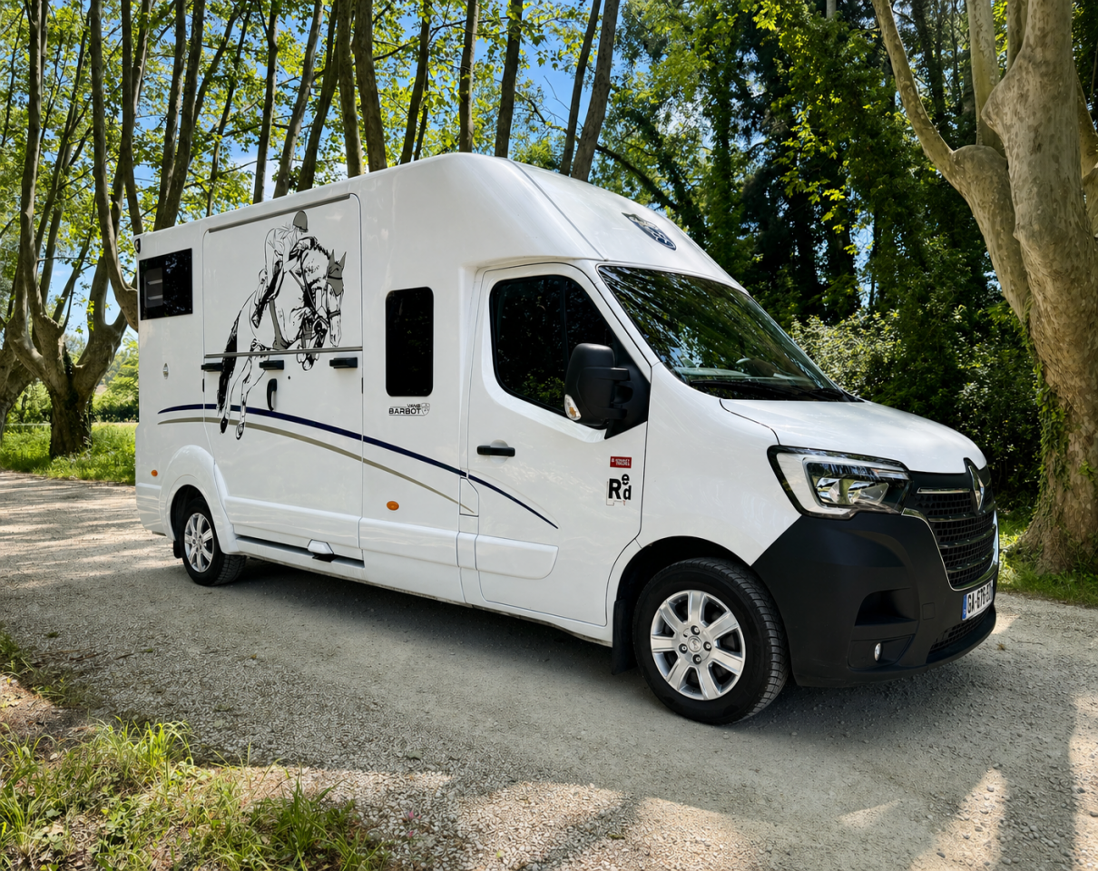 CAMION BARBOT POLYVAN D5