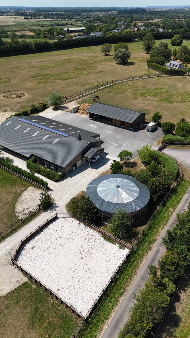 HARAS r&eacute;cent env. 26 ha, id&eacute;alement situ&eacute;.