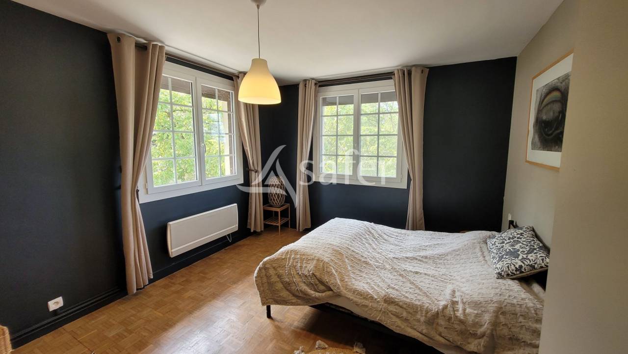 Propri&eacute;t&eacute; &eacute;questre 20ha proche Castres