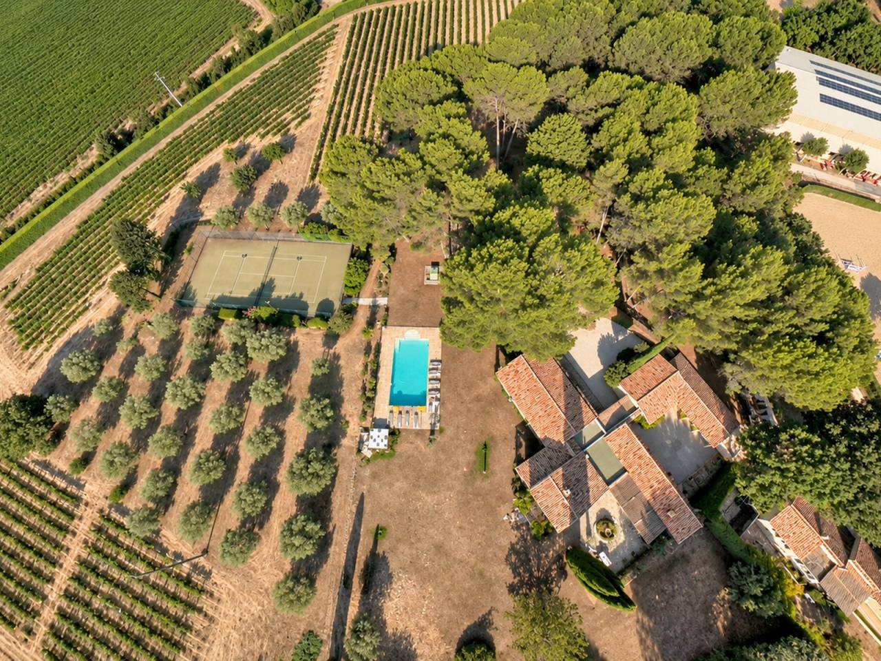  Demeure 300 m&sup2;, 3 ha, piscine, voisine &eacute;curies