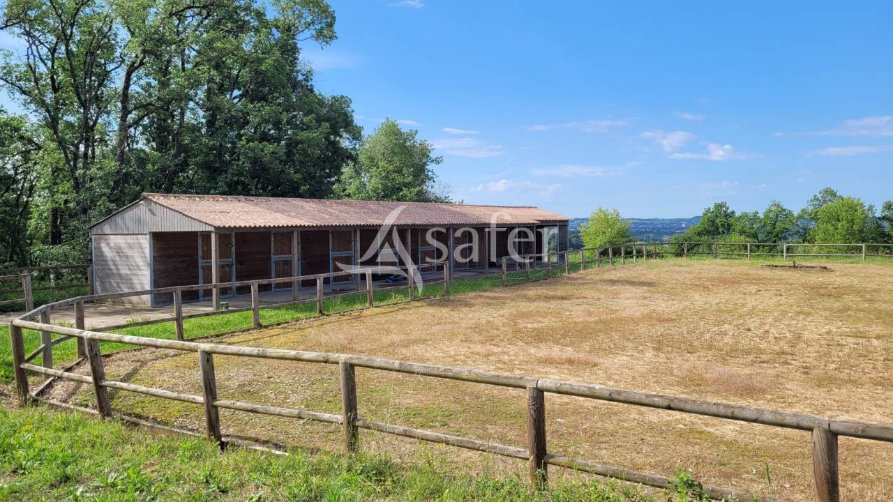 Propri&eacute;t&eacute; &eacute;questre Albi 8ha