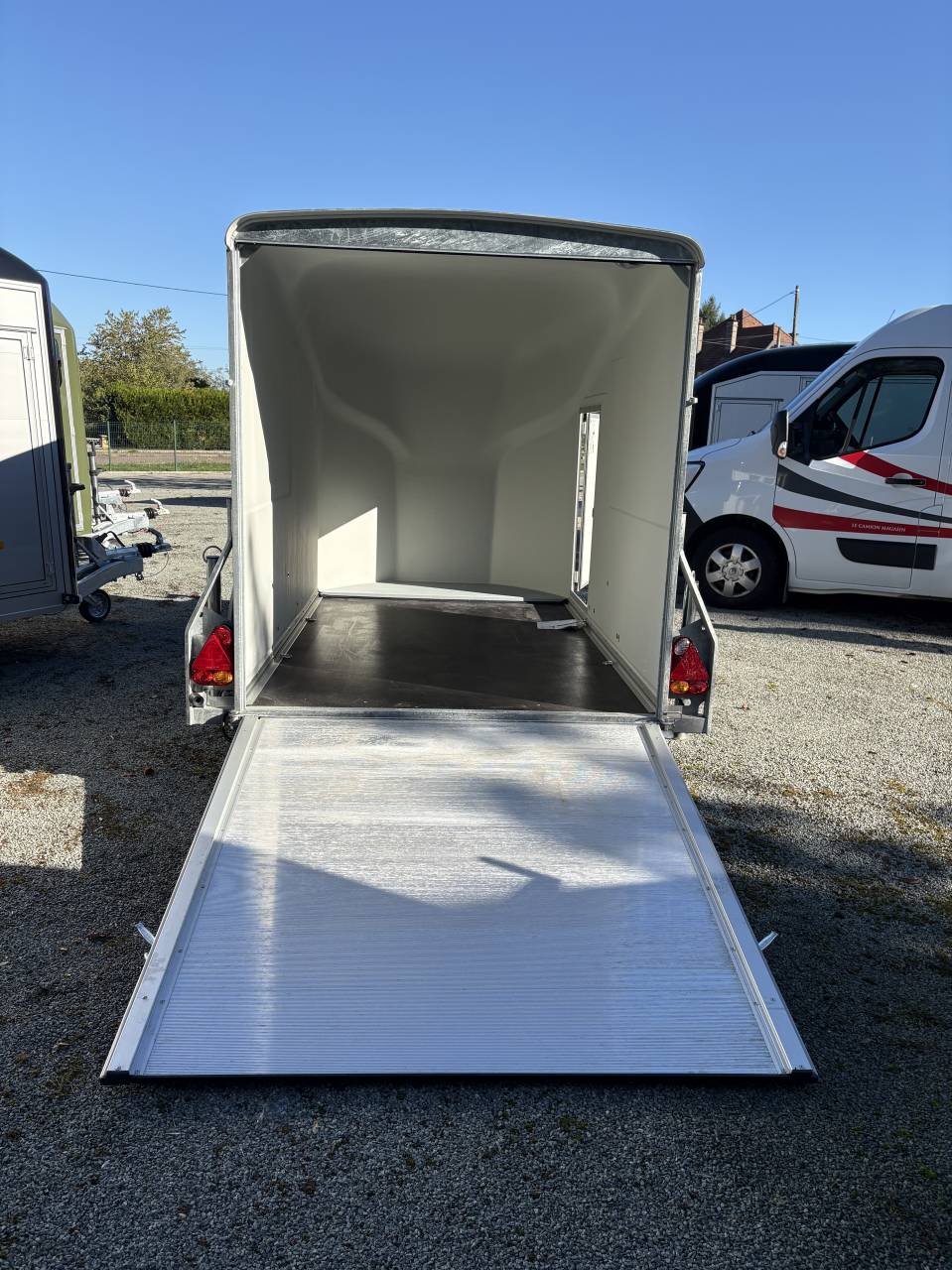 cargo 1300
