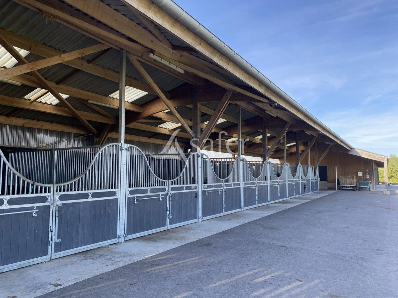 Ecurie pour chevaux de Sport - C&ocirc;te Fleurie