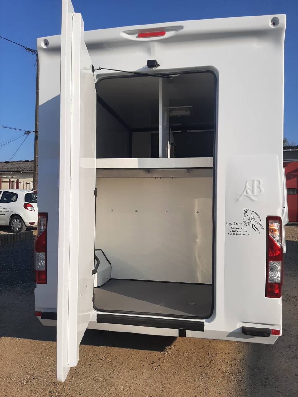 Renault Master - transport chevaux