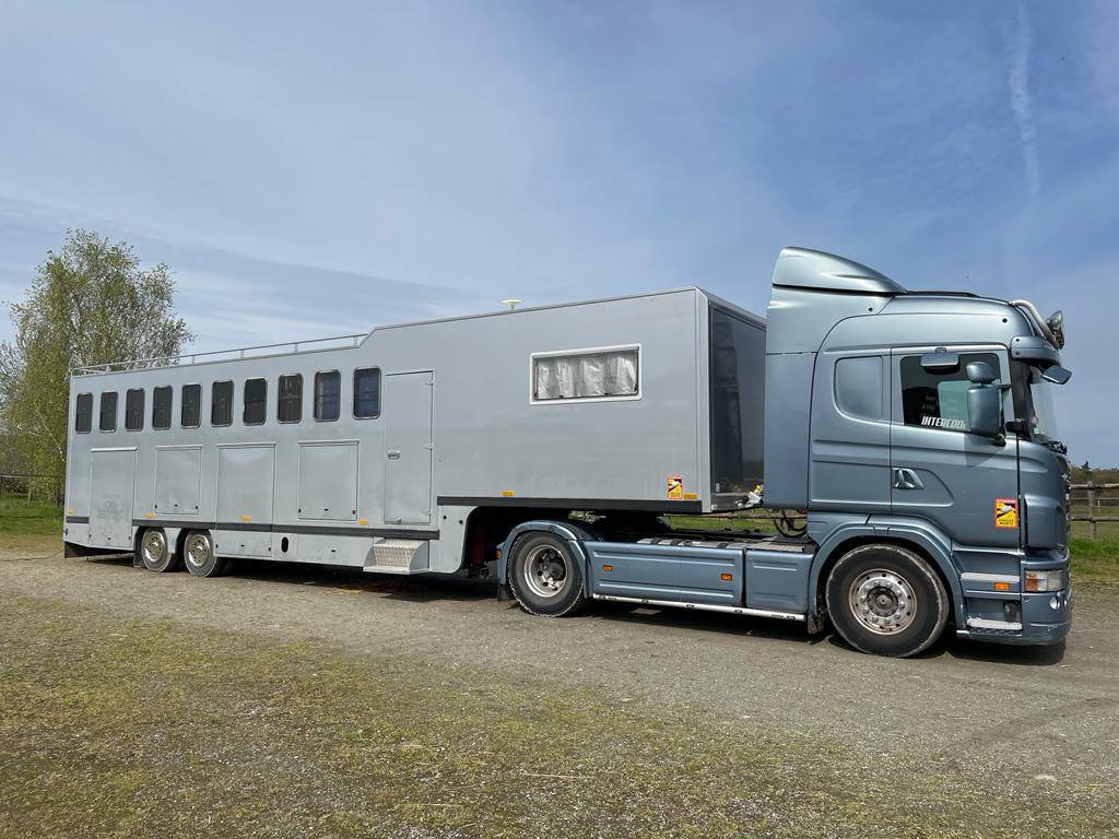 Semi remorque tracteur Scania
