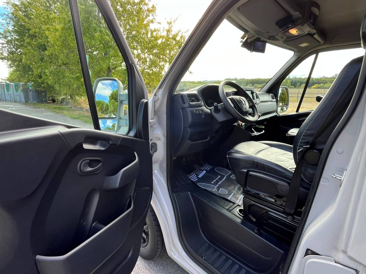 Camion Chevaux Th&eacute;ault Proton 5L &ndash; Configuration SWITCH