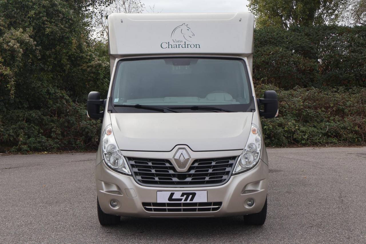 VL CHARDRON  RENAULT MASTER 5P BOITE AUTO 150CH