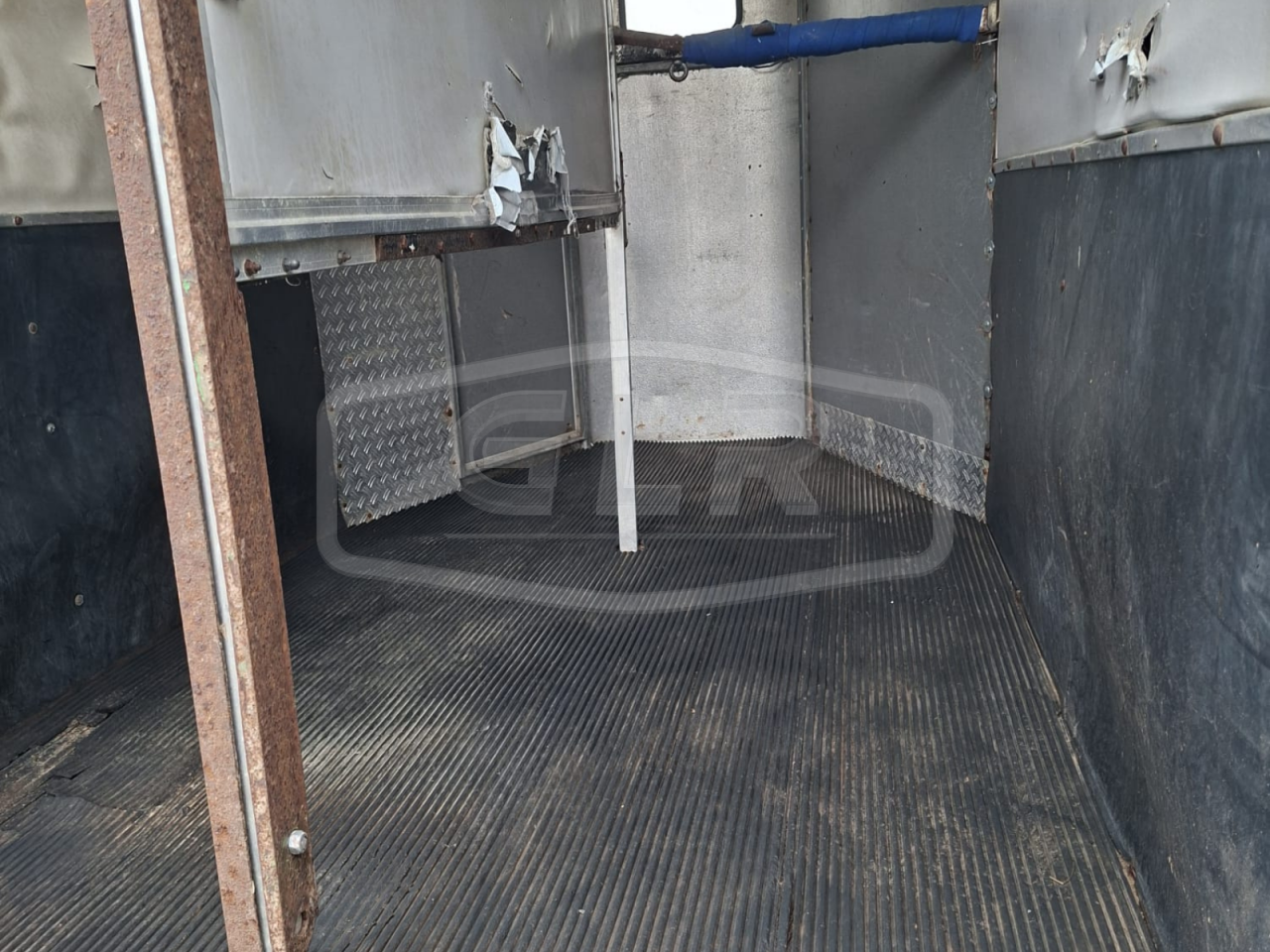 VAN OCCASION &ndash; IFOR WILLIAMS &ndash; 2 PLACES &ndash; HB 505 &ndash; 1998