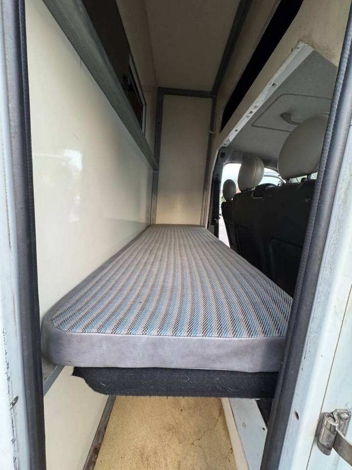 Camion Renault Master VL 2 places