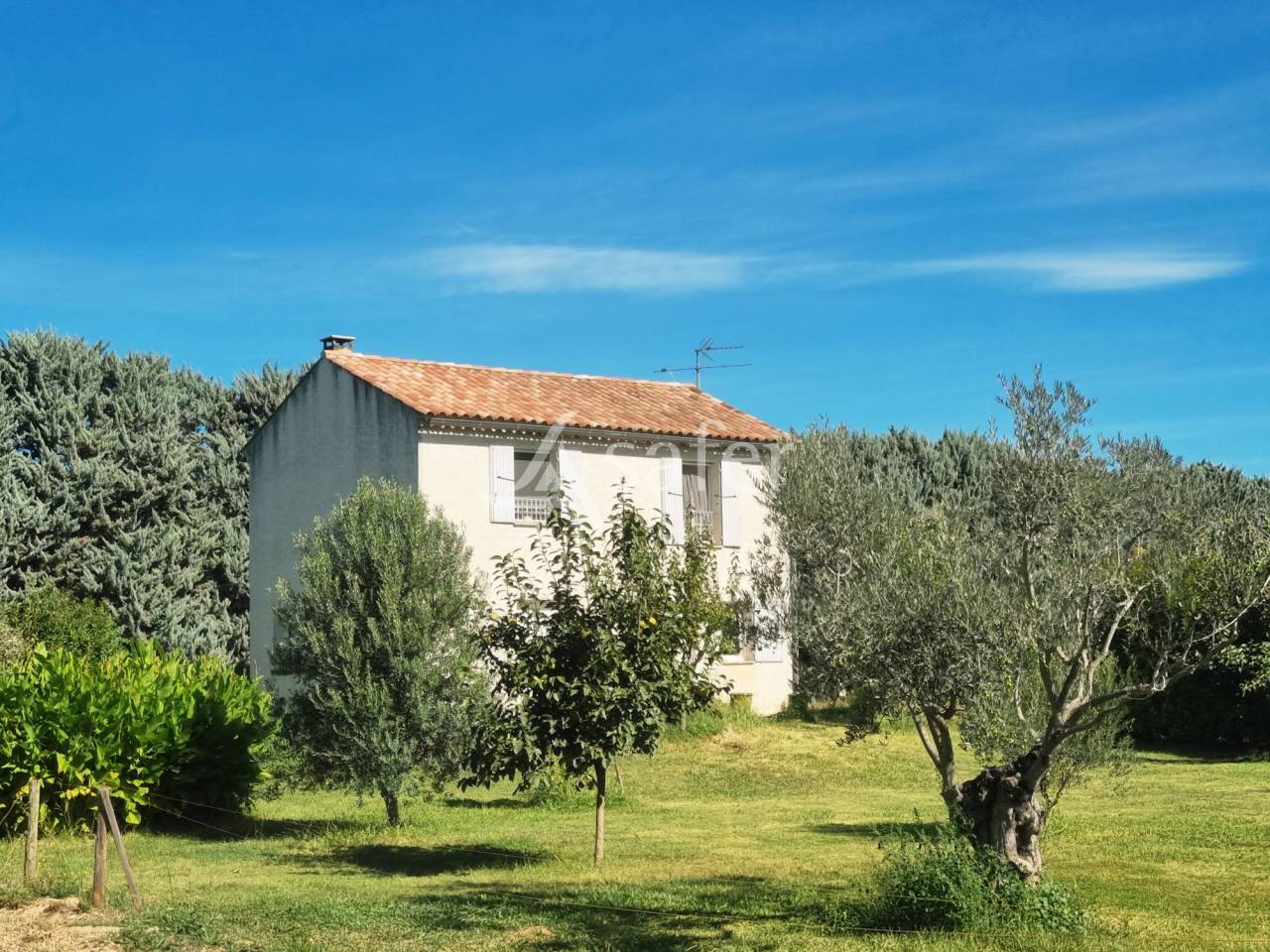Centre &eacute;questre parfaitement fonctionnel sur quasiment 6 ha de