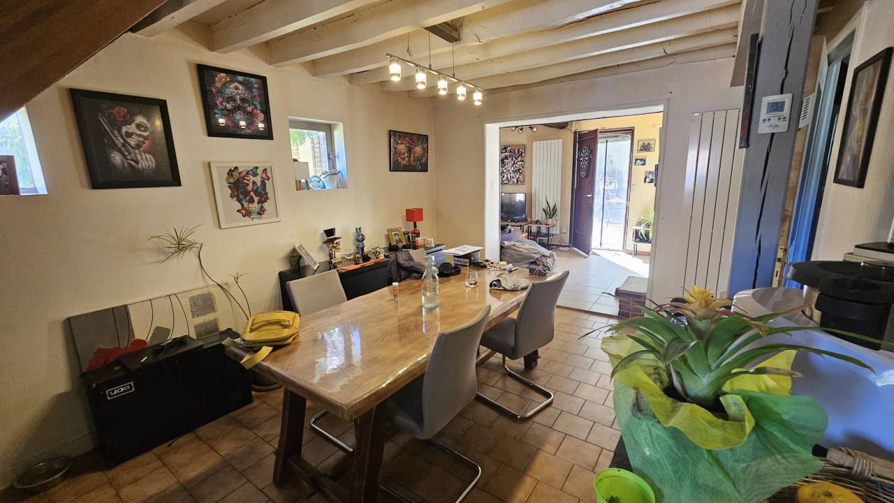Domaine &eacute;questre professionnel + grande maison 