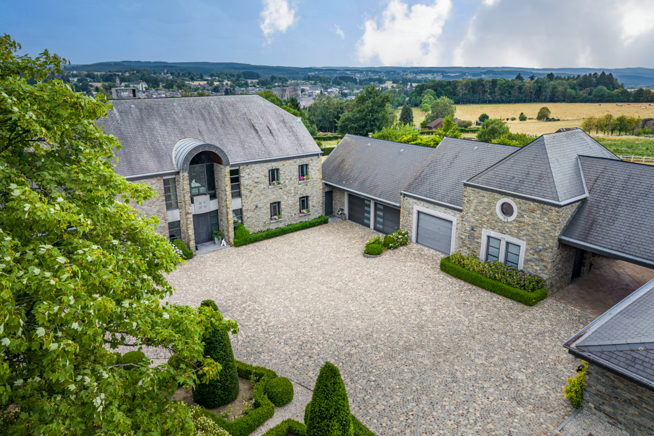 Superbe propri&eacute;t&eacute; &eacute;questre d'exception sur 4,5 hectares