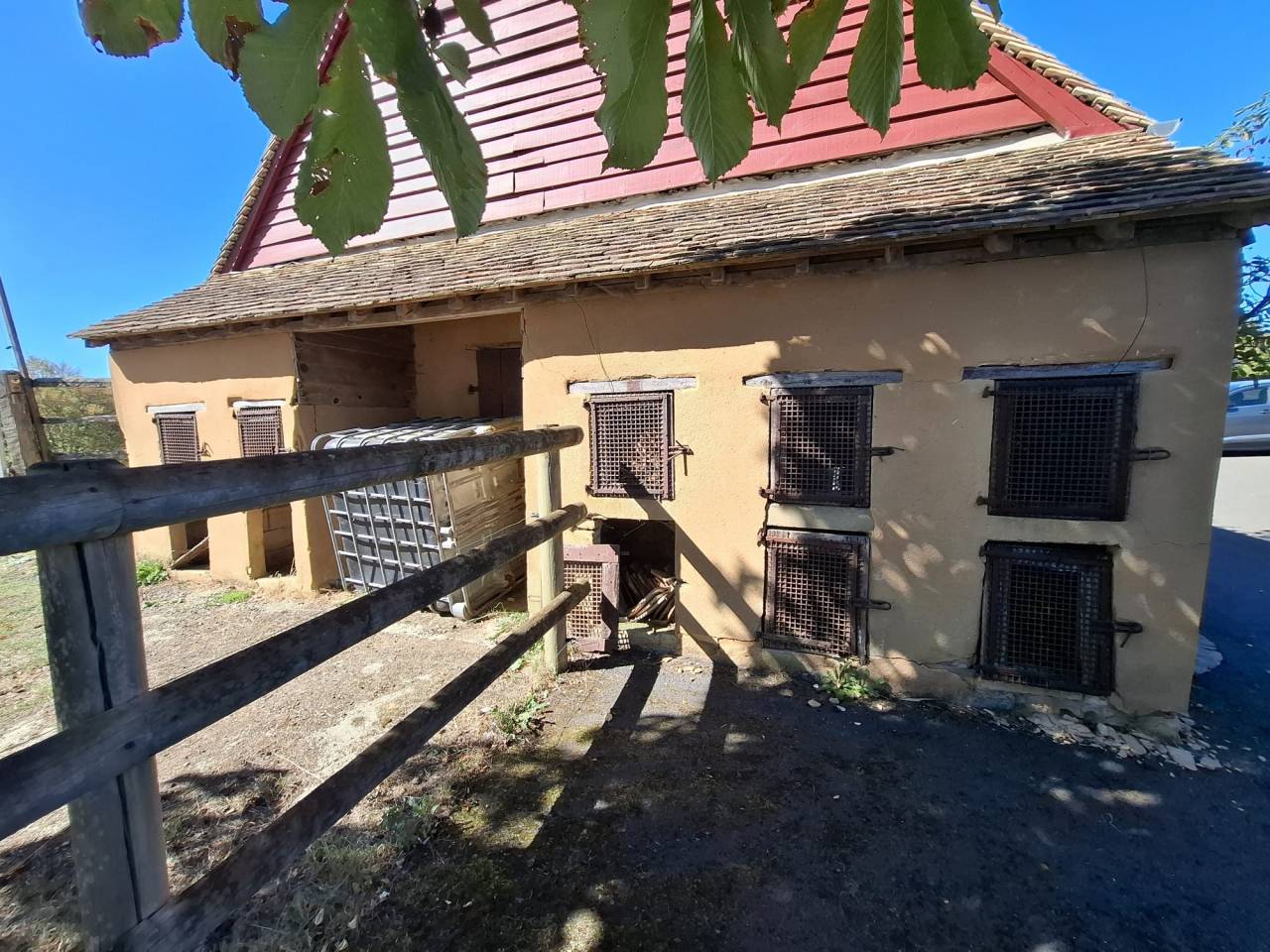 &Agrave; VENDRE  Magnifique domaine &eacute;questre avec maison de caract