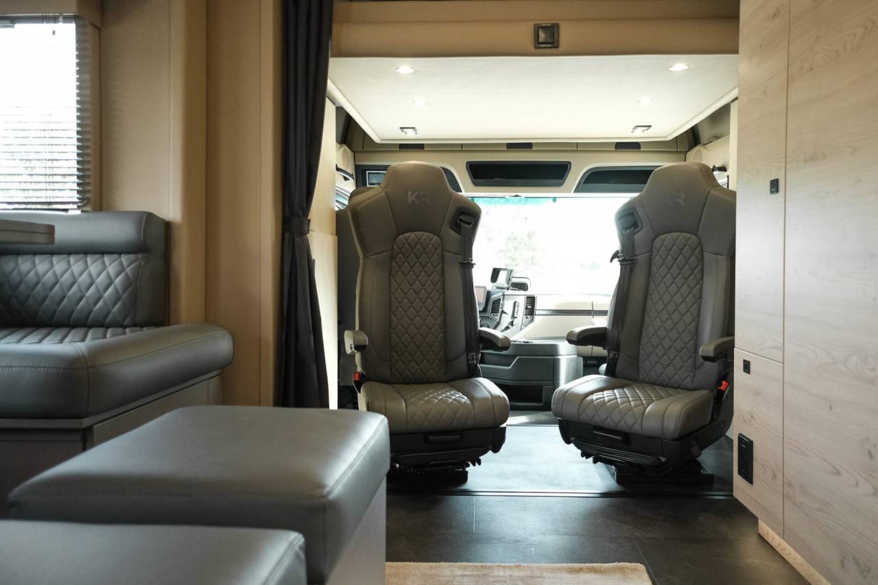 Camion poids lourds Krismar 6 chevaux 