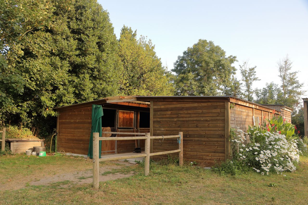 G&icirc;tes &eacute;questres bord de mer
