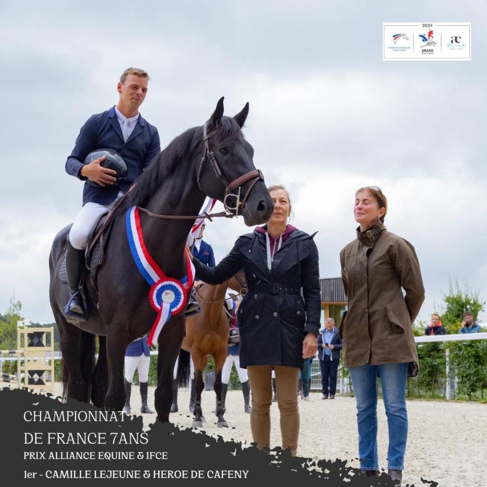 Magnifique Diamant noir SFO Champion de France 7 ans ! 