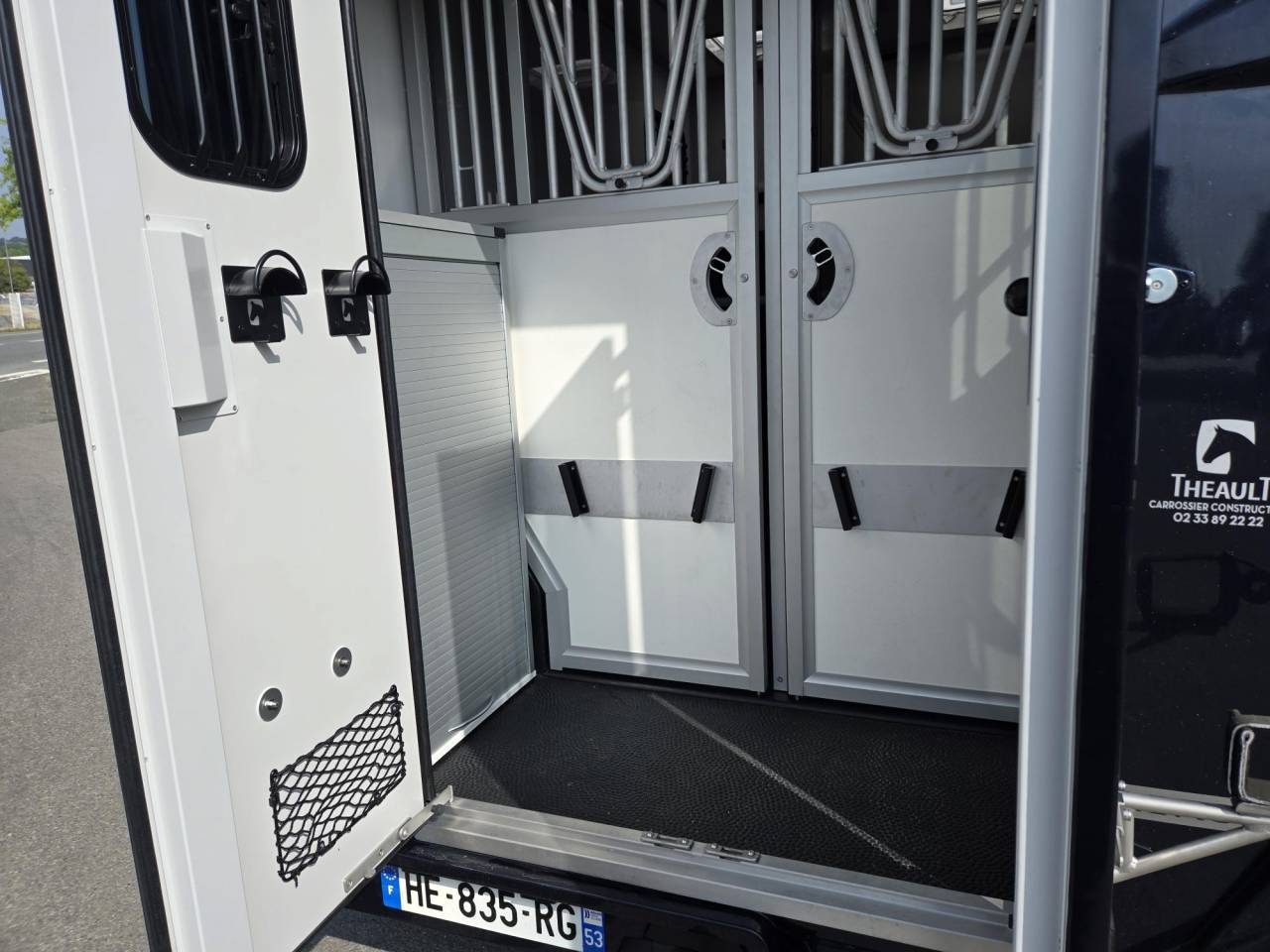 Camion pour chevaux secteur Laval