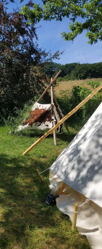 hébergement dans un tipi avec votre cheval