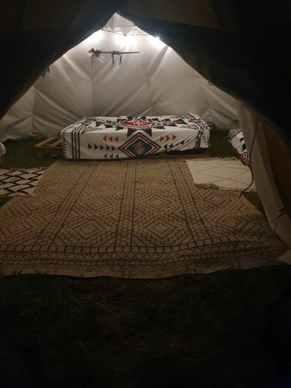 hébergement dans un tipi avec votre cheval