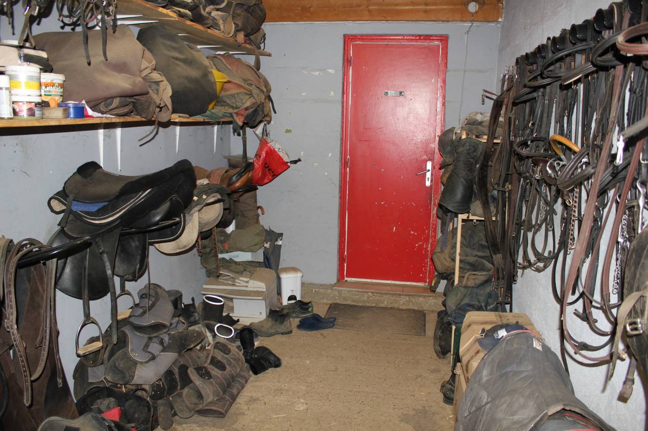 Ecurie de propriétaires et de sport sur 4 ha 