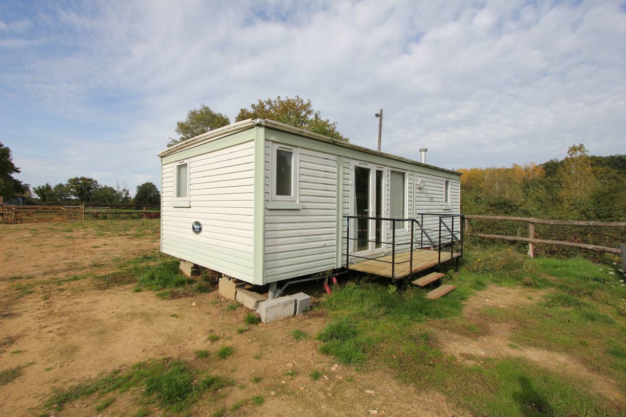 Ecurie de propriétaires et de sport sur 4 ha 