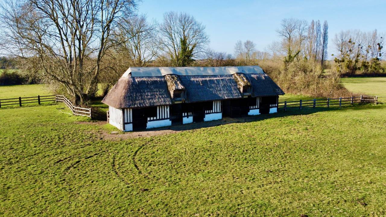 SECTEUR BLANGY LE CHATEAU - HARAS SUR 14 HECTARES