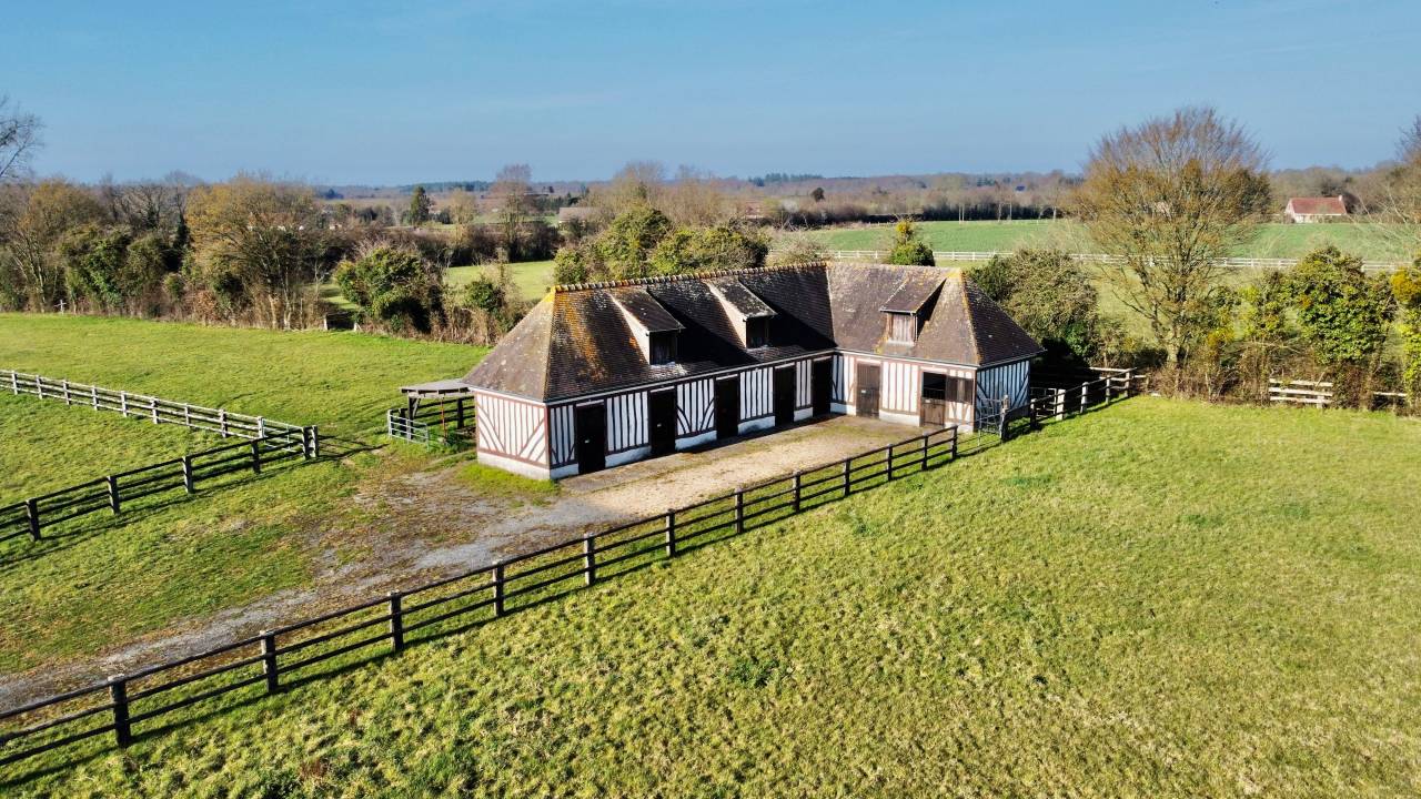SECTEUR BLANGY LE CHATEAU - HARAS SUR 14 HECTARES