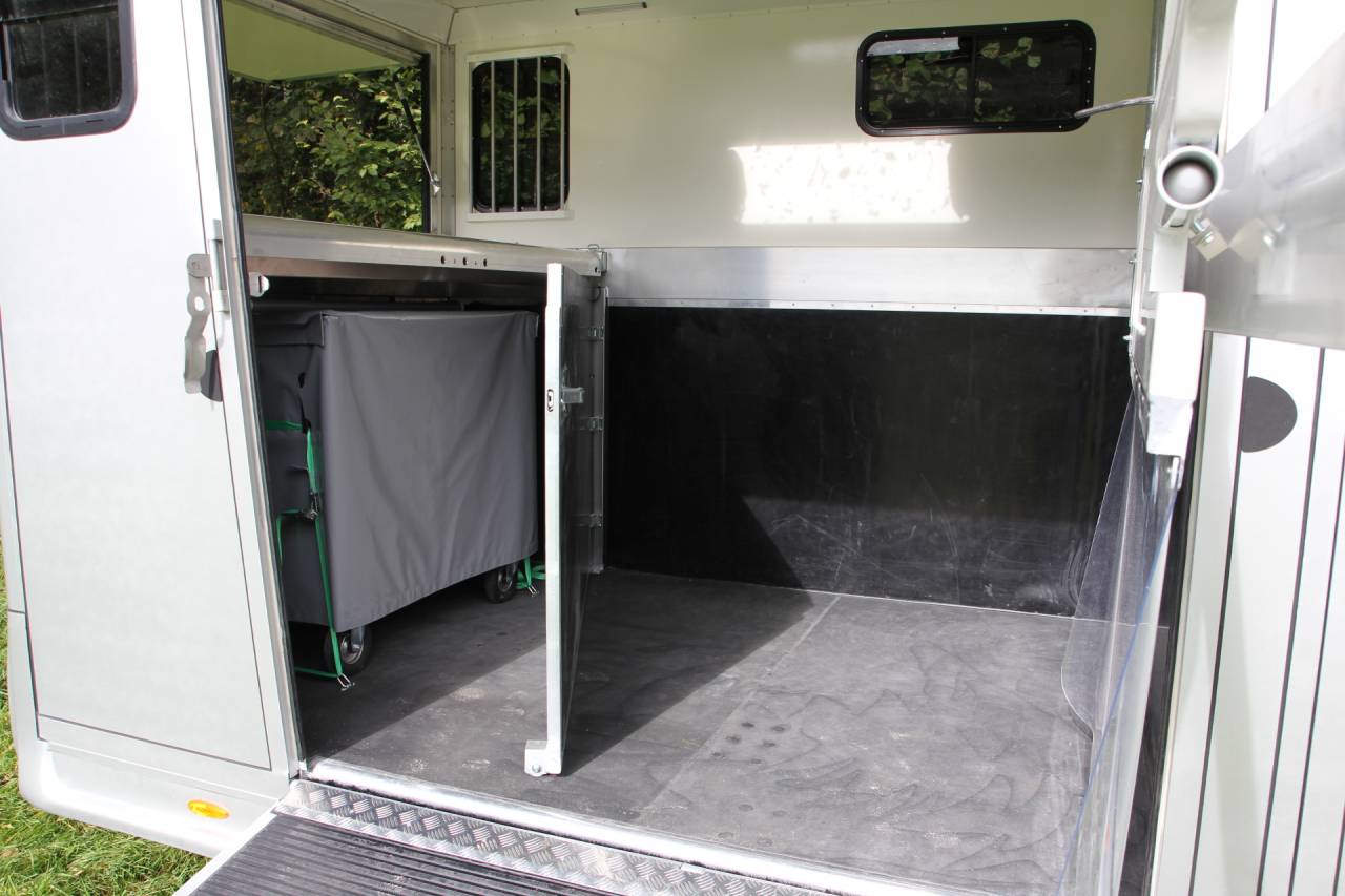 REMORQUE ANKA 2 CHEVAUX + HOME CAR & SELLERIE