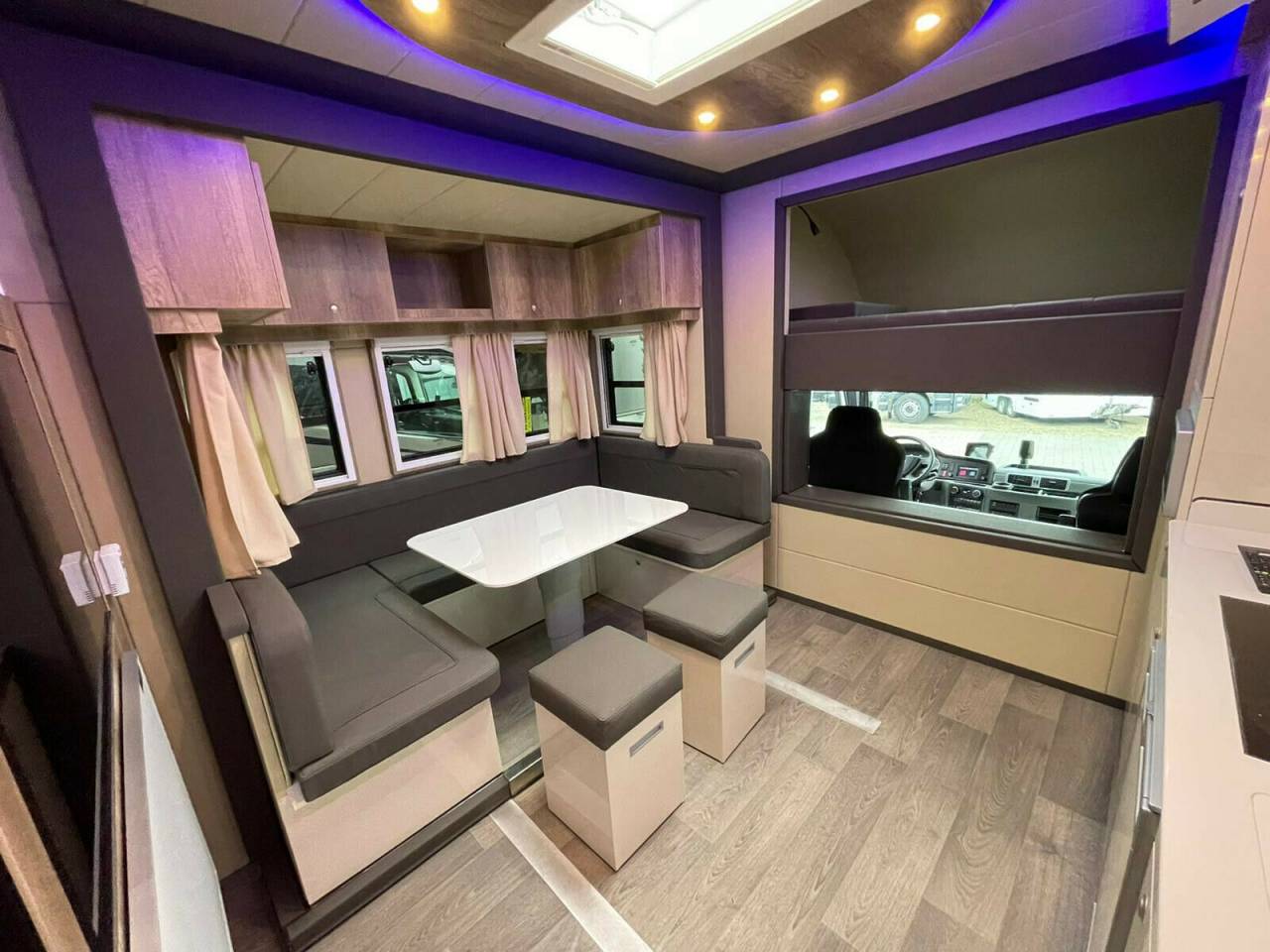 MAN TGM 18.290 WMS POP OUT