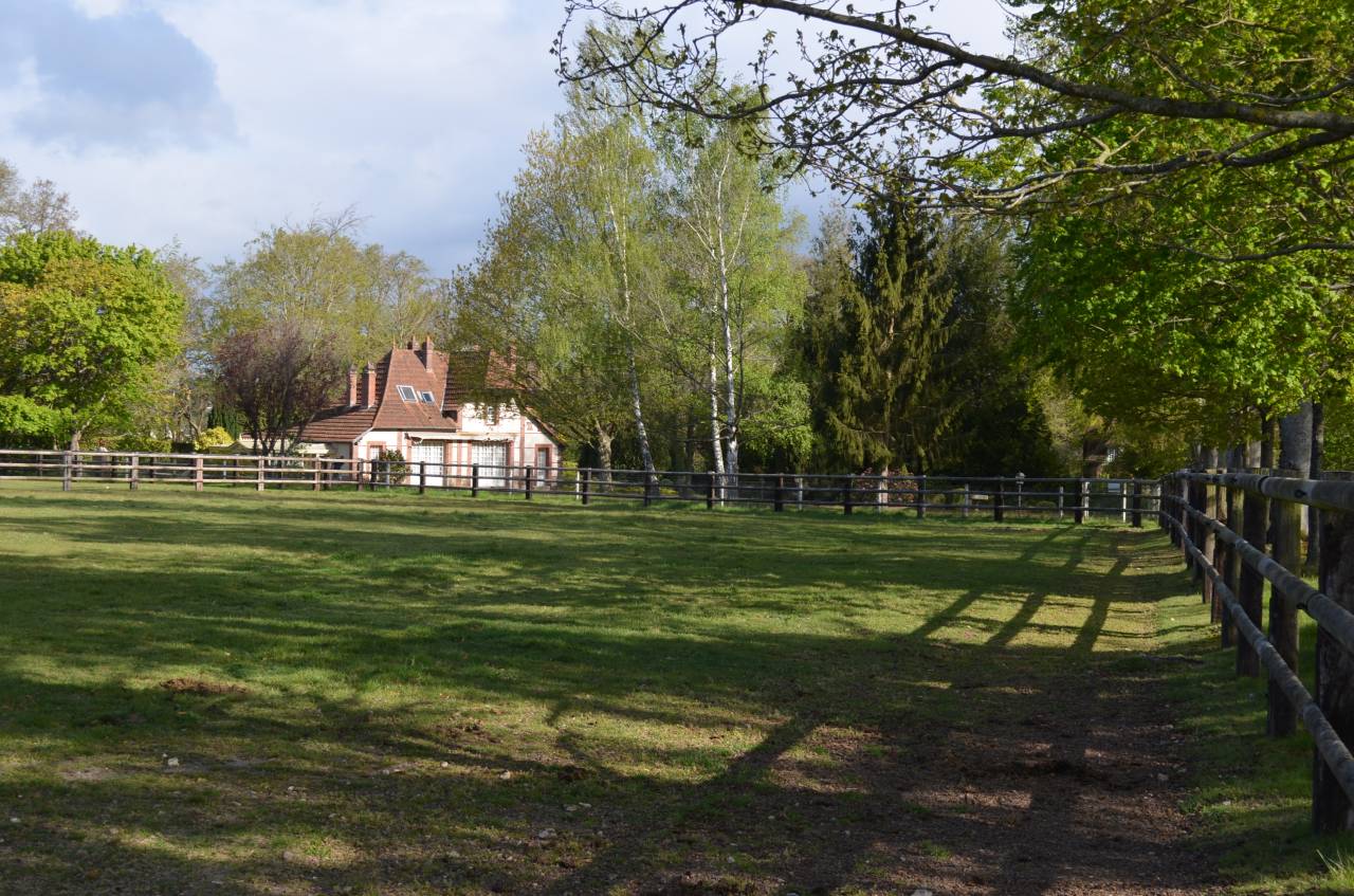 HARAS - 77 ha - NORMANDIE - Proche d'Orbec (14)